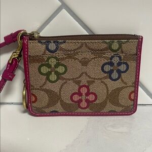 Coach Signature Peyton Zipper Card Case Wristlet
